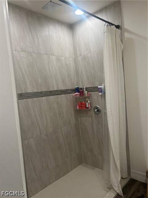 9028 Largo Cir, Labelle FL - photo 8 of 23