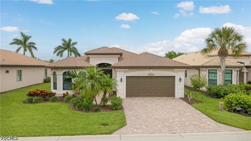 3 bedroom SingleFamilyResidence at 23231 Sanabria Loop, Bonita Lakes, Bonita Springs — photo 2