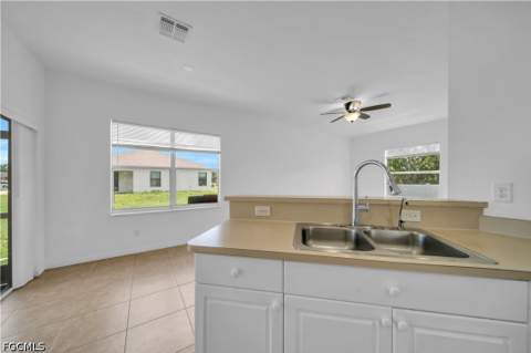 21 Kismet Pkwy E, Cape Coral FL - photo 11 of 21