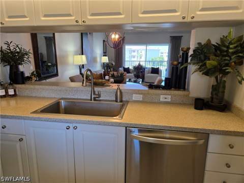 17138 Ravens Roost 10, Fort Myers FL - photo 9 of 42