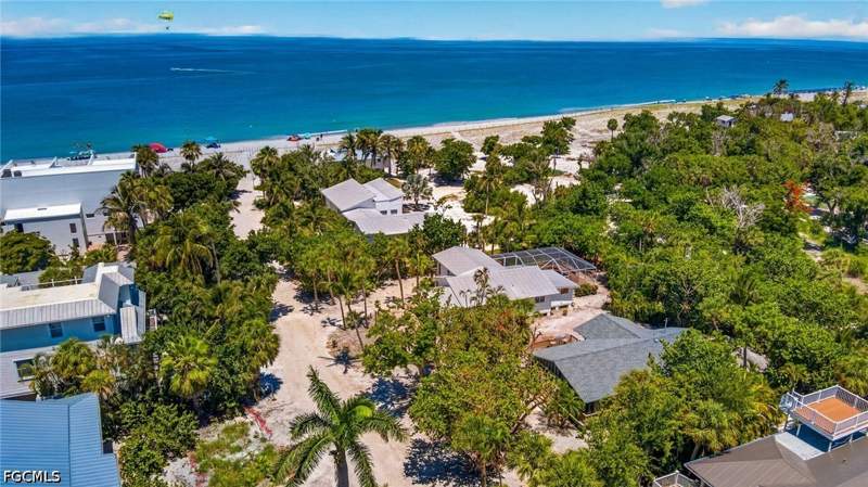 2 bedroom SingleFamilyResidence at 11546 Laika Ln, Captiva Beach, Captiva — photo 3