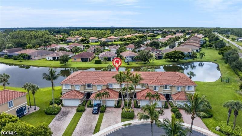 3 bedroom Townhouse at 2406 Laurentina Ln, Bella Vida, Cape Coral — photo 2