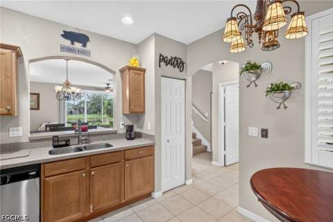 2406 Laurentina Ln, Cape Coral FL - photo 21 of 41