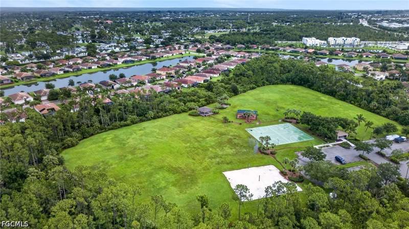 3 bedroom Townhouse at 2406 Laurentina Ln, Bella Vida, Cape Coral — photo 5