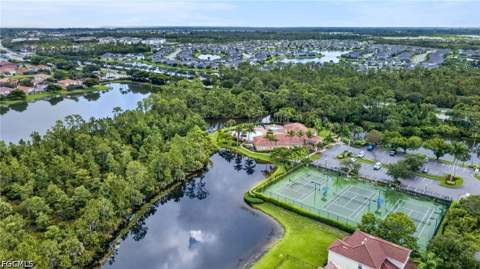2406 Laurentina Ln, Cape Coral FL - photo 6 of 41