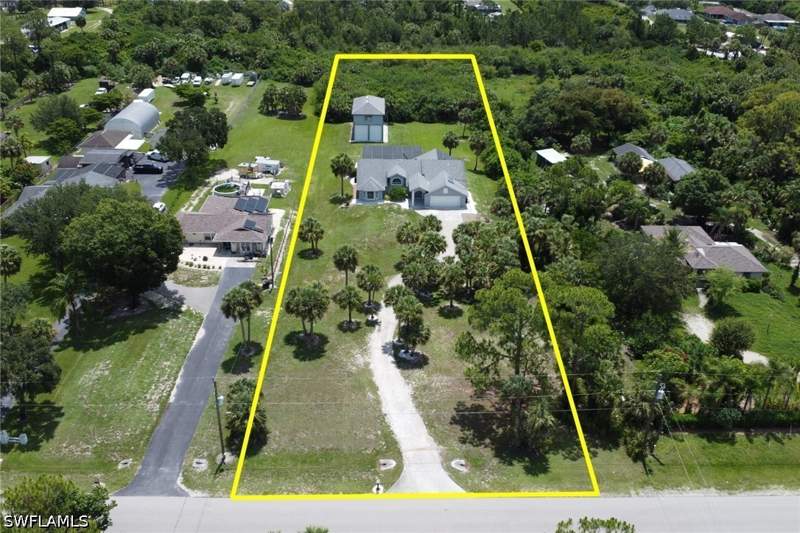 3 bedroom SingleFamilyResidence at 1330 11th St SW, Golden Gate Estates, Naples — photo 3