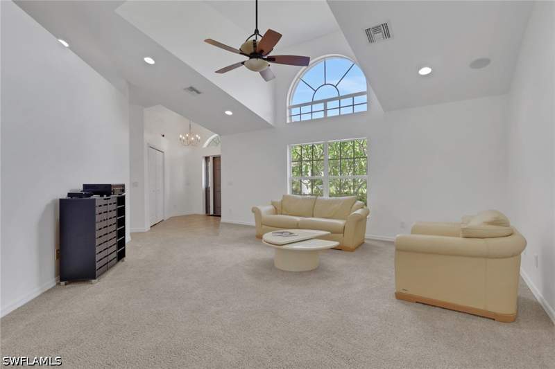 3 bedroom SingleFamilyResidence at 1330 11th St SW, Golden Gate Estates, Naples — photo 5