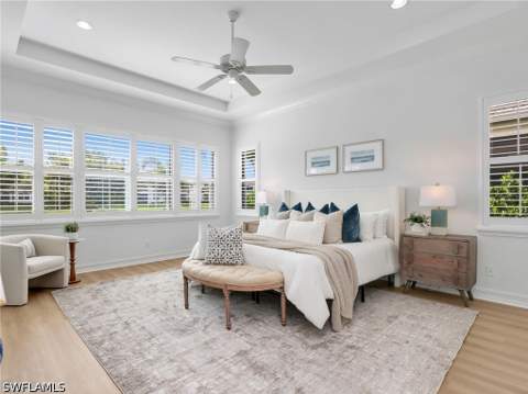 9454 Greenleigh Ct, Naples FL - photo 14 of 47