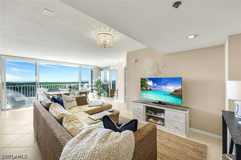 2 bedroom Condominium at 6361 Pelican Bay Blvd 503, St Lucia, Naples — photo 5