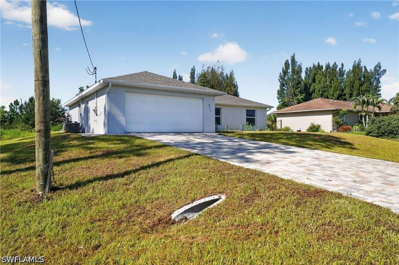 3 bedroom SingleFamilyResidence at 3211 43rd St SW, Lehigh Acres, Lehigh Acres — photo 3