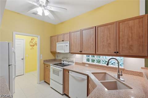 10727 Maui Cir, Estero FL - photo 17 of 50