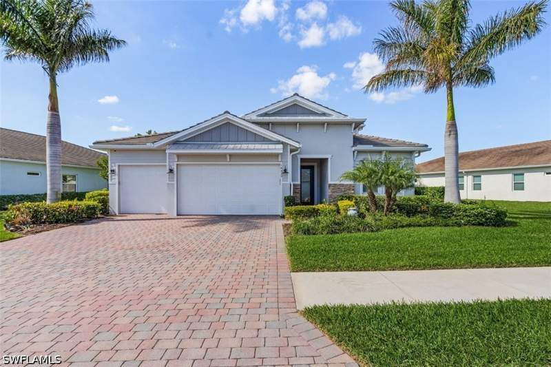 4 bedroom SingleFamilyResidence at 14539 Kelson Cir, Sutton Cay, Naples — photo 2
