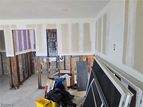 4919 E Riverside Dr, Fort Myers FL - photo 10 of 13