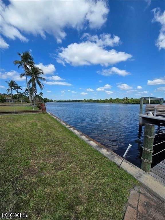 3 bedroom SingleFamilyResidence at 4919 E Riverside Dr, Morse Shores, Fort Myers — photo 3