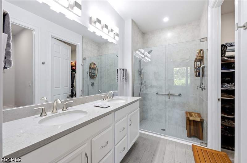 2 bedroom Attached at 998 Enbrook Loop, Enbrook, Naples — photo 4