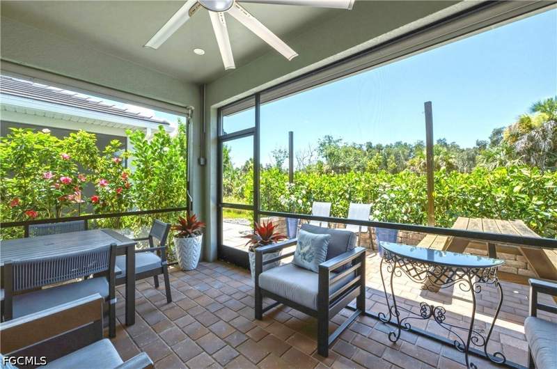 2 bedroom Attached at 998 Enbrook Loop, Enbrook, Naples — photo 5