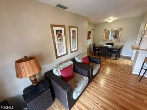 3338 Ottawa Cir 4, Fort Myers FL - photo 11 of 21