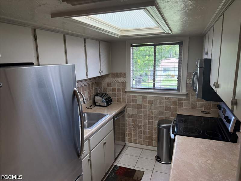 2 bedroom Condominium at 3338 Ottawa Cir 4, Provincetown, Fort Myers — photo 5