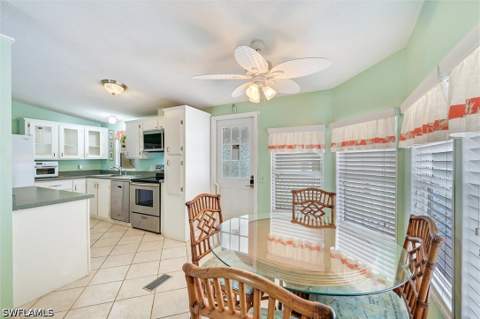 148 Seven Seas Way, Naples FL - photo 18 of 41