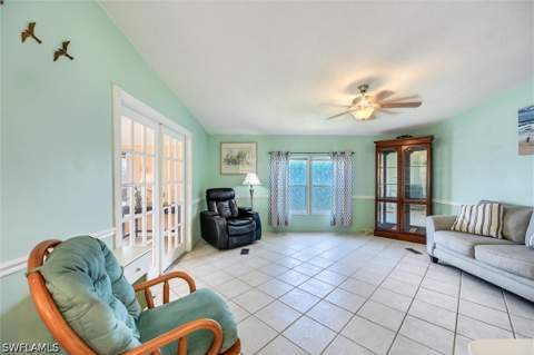 148 Seven Seas Way, Naples FL - photo 21 of 41