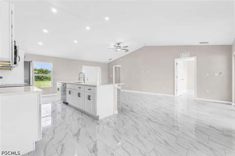 126 NE 9th St, Cape Coral FL - photo 8 of 26