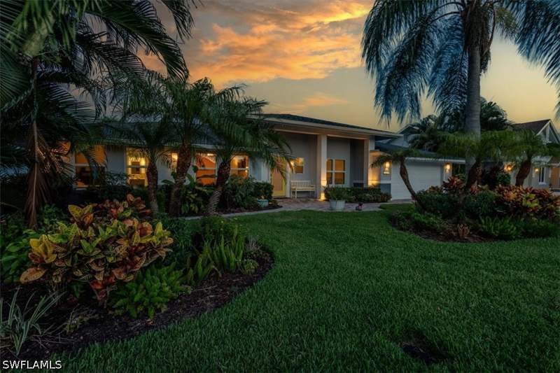 5 bedroom SingleFamilyResidence at 4442 Wilder Rd, Pinewoods, Naples — photo 4