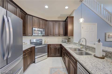 11711 Izarra Way 6107, Fort Myers FL - photo 7 of 43