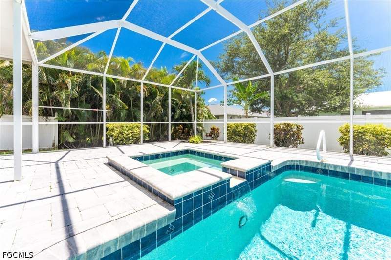 3 bedroom SingleFamilyResidence at 3310 SW 26th Ave, Cape Coral, Cape Coral — photo 3