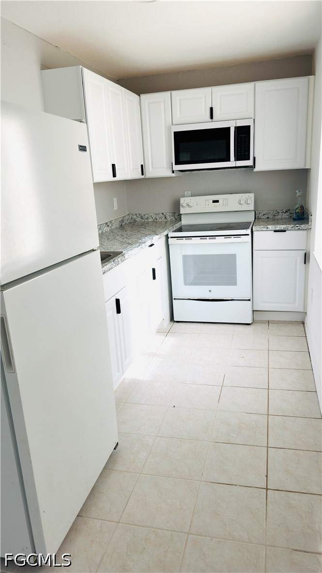 3 bedroom SingleFamilyResidence at 5628 5th Ave, Fort Myers, Fort Myers — photo 4