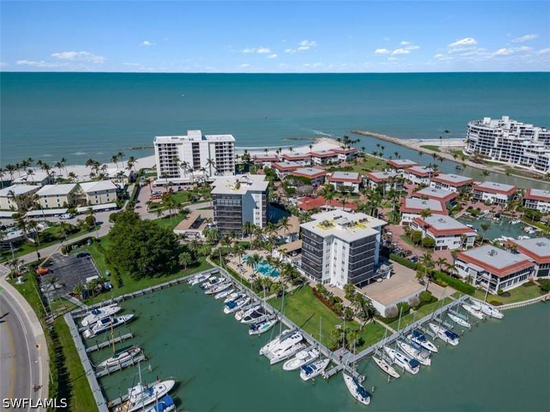 1 bedroom Condominium at 2170 Gulf Shore Blvd N 24W, Beacon House, Naples — photo 2