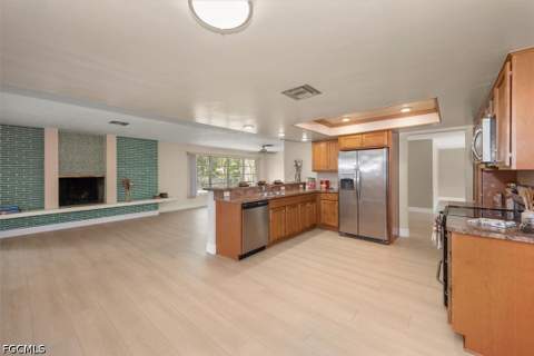 1442 Woodwind Ct, Fort Myers FL - photo 13 of 46