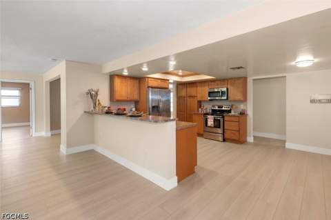 1442 Woodwind Ct, Fort Myers FL - photo 14 of 46