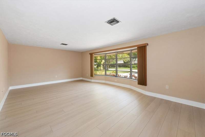 3 bedroom SingleFamilyResidence at 1442 Woodwind Ct, Tanglewood, Fort Myers — photo 5