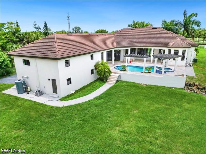 6 bedroom SingleFamilyResidence at 1361 Golden Gate Blvd W, Golden Gate Estates, Naples — photo 3