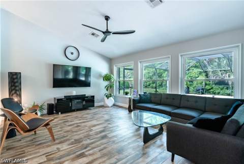 7653 Citrus Hill Ln, Naples FL - photo 9 of 46