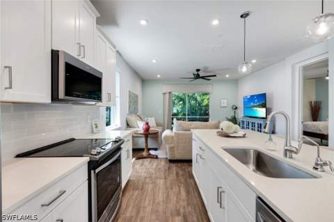 4619 Arboretum Cir 101, Naples FL - photo 10 of 39