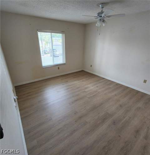 4681 Lakeside Club Blvd 11-C2, Fort Myers FL - photo 14 of 45