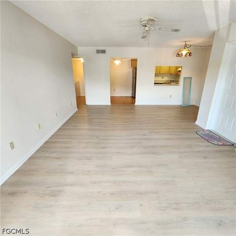 4681 Lakeside Club Blvd 11-C2, Fort Myers FL - photo 6 of 45