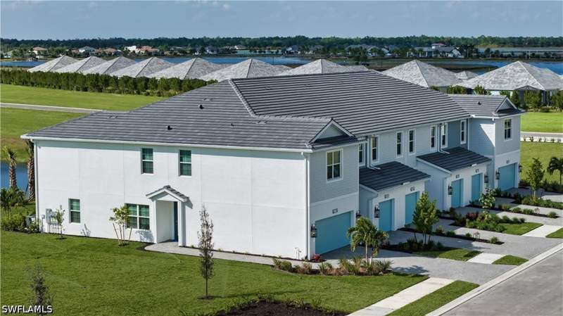 3 bedroom Condominium at 5022 Draco Cir, Skysail, Naples — photo 3