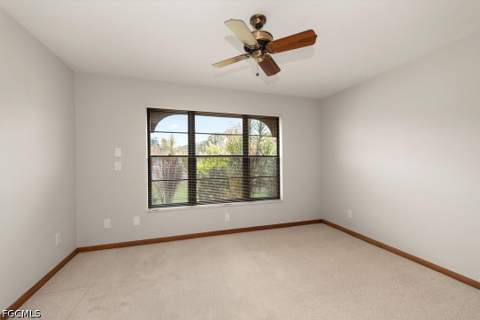20014 Lake Vista Cir, Lehigh Acres FL - photo 23 of 33