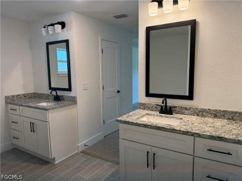 500 Windermere Dr, Lehigh Acres FL - photo 10 of 18