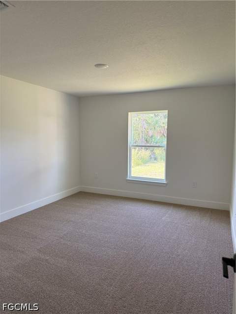 500 Windermere Dr, Lehigh Acres FL - photo 13 of 18
