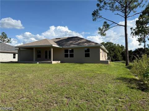 500 Windermere Dr, Lehigh Acres FL - photo 15 of 18