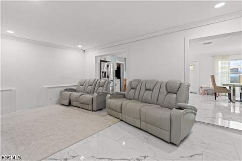 4350 Orangewood Ave, Fort Myers FL - photo 15 of 49