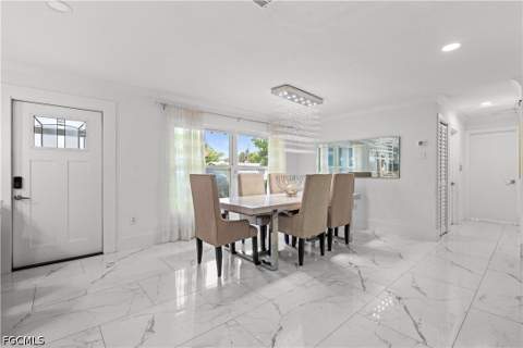 4350 Orangewood Ave, Fort Myers FL - photo 7 of 49