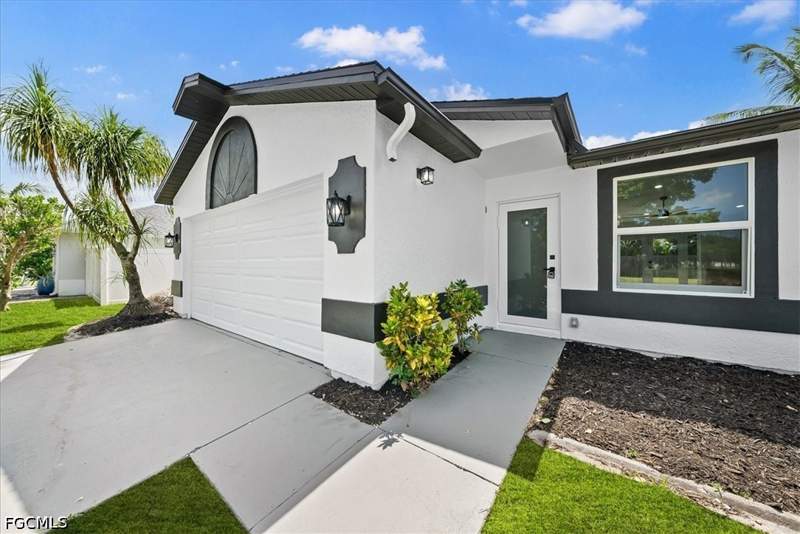 3 bedroom SingleFamilyResidence at 2931 SW 11th Ct, Cape Coral, Cape Coral — photo 3