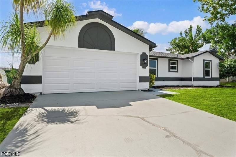3 bedroom SingleFamilyResidence at 2931 SW 11th Ct, Cape Coral, Cape Coral — photo 4