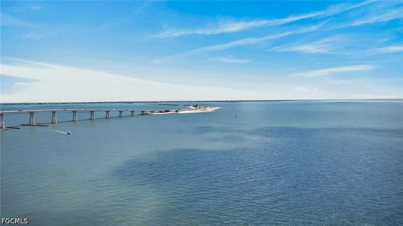 2 bedroom Condominium at 15011 Punta Rassa Rd 905, Punta Rassa, Fort Myers — photo 3