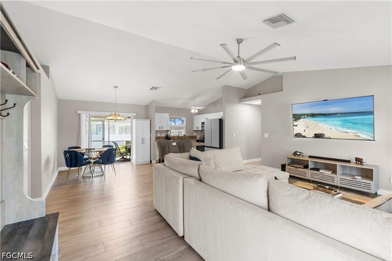3 bedroom SingleFamilyResidence at 1810 SW 22nd St, Cape Coral, Cape Coral — photo 5