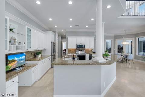 1578 S Barfield Ct, Marco Island FL - photo 13 of 50